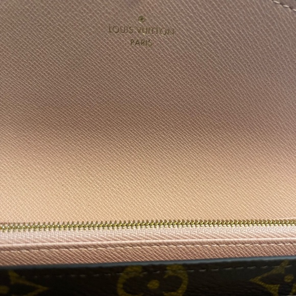 Louis Vuitton Sarah wallet - Picture 6 of 10